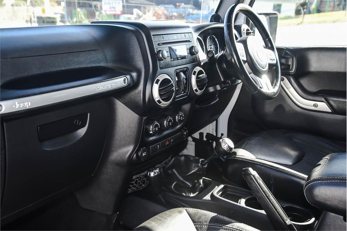 2014 Jeep Wrangler Unlimited Freedom JK