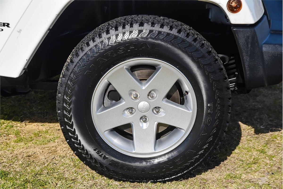 2014 Jeep Wrangler Unlimited Freedom JK