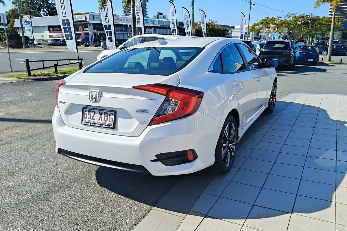 2016 Honda Civic VTi-LX 10th Gen