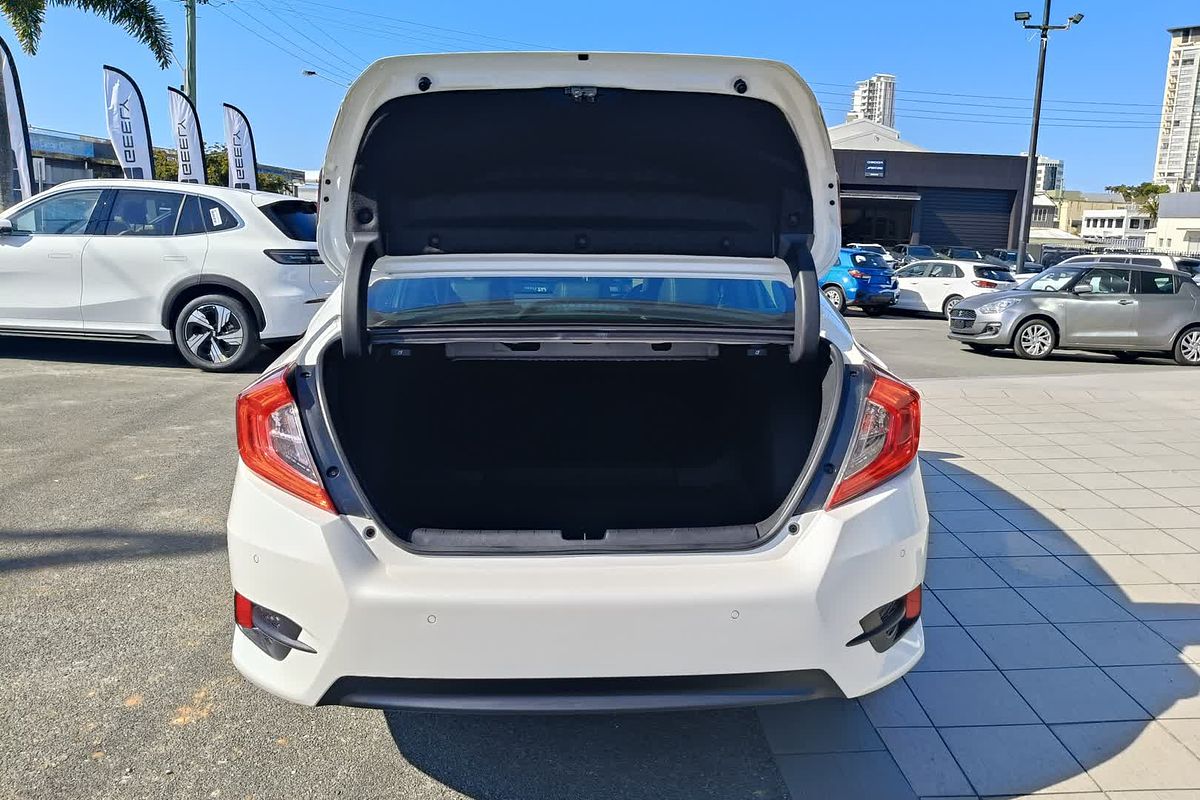 2016 Honda Civic VTi-LX 10th Gen