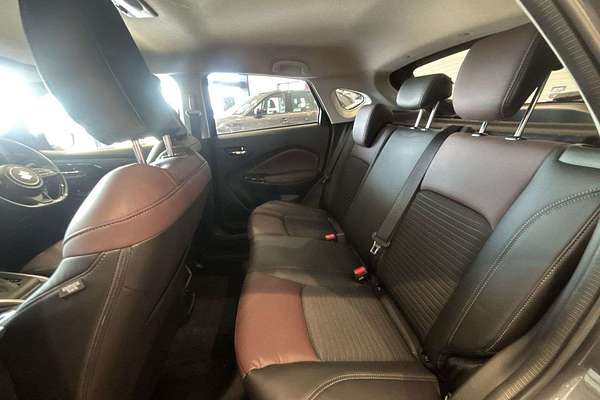 2025 Suzuki Fronx Hybrid GLX KW