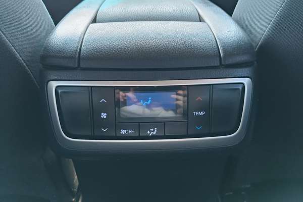 2018 Toyota Kluger GX GSU50R