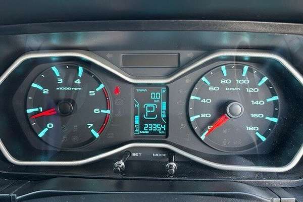 2022 Mahindra PIK-UP S11 4X4