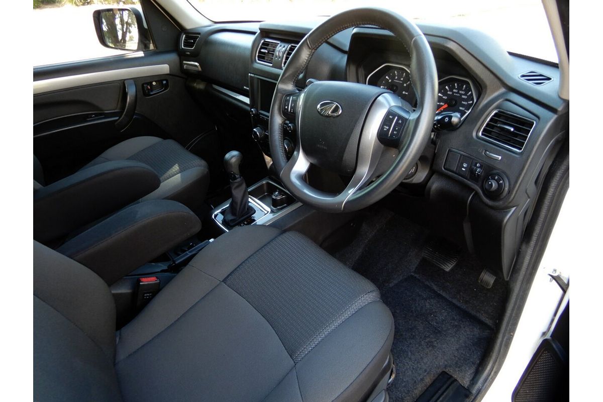 2022 Mahindra PIK-UP S11 4X4