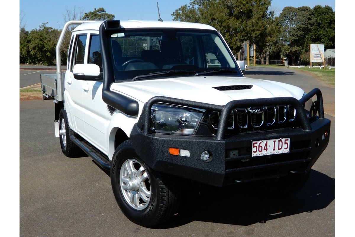 2022 Mahindra PIK-UP S11 4X4