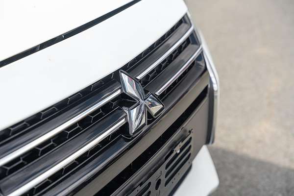 2021 Mitsubishi Mirage ES LB