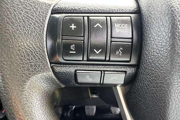 2015 Toyota Hilux Workmate GUN122R Rear Wheel Drive