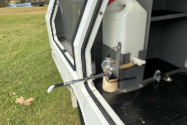 2015 Toyota Hilux Workmate GUN122R Rear Wheel Drive