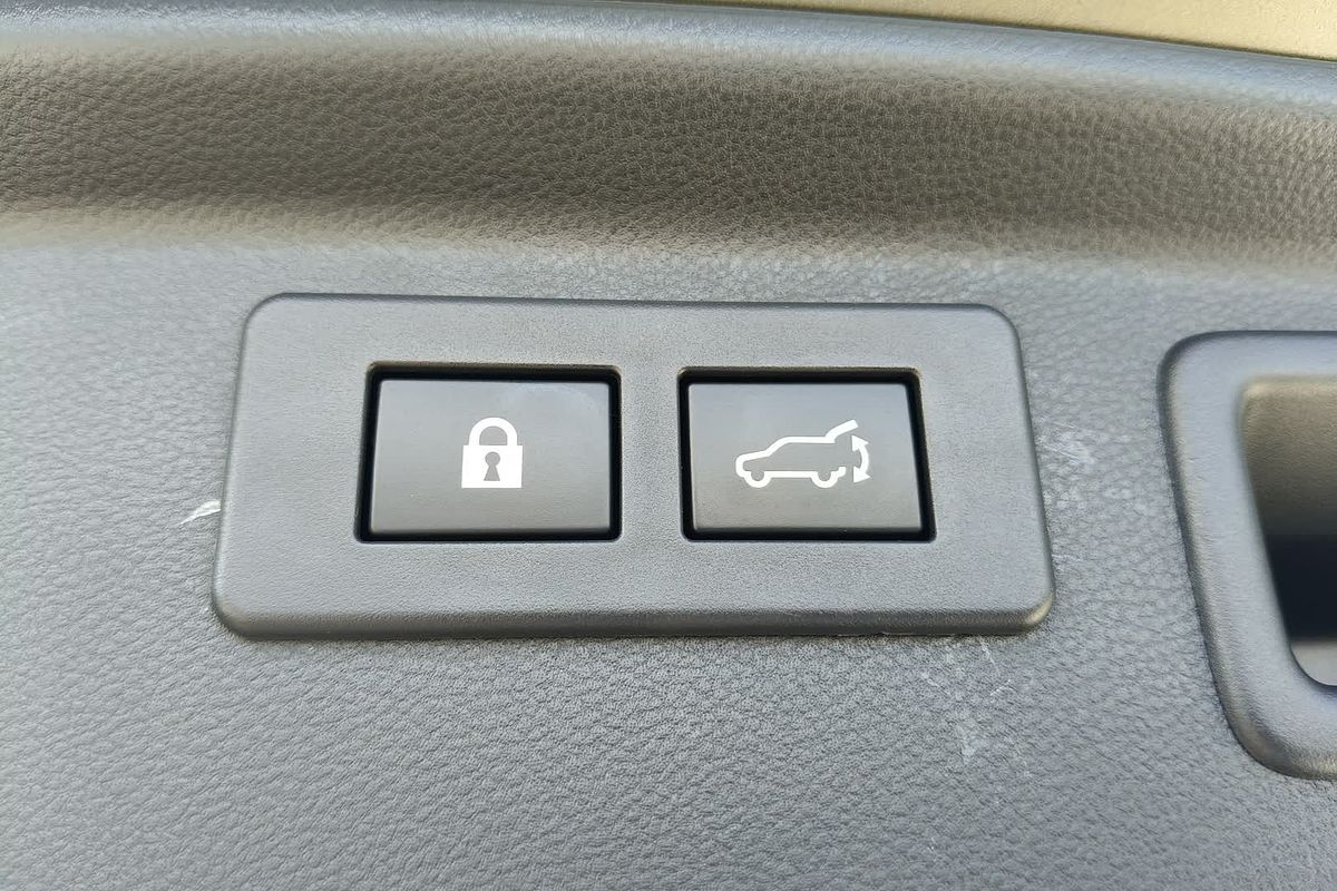 2022 Subaru Forester 2.5i-S S5