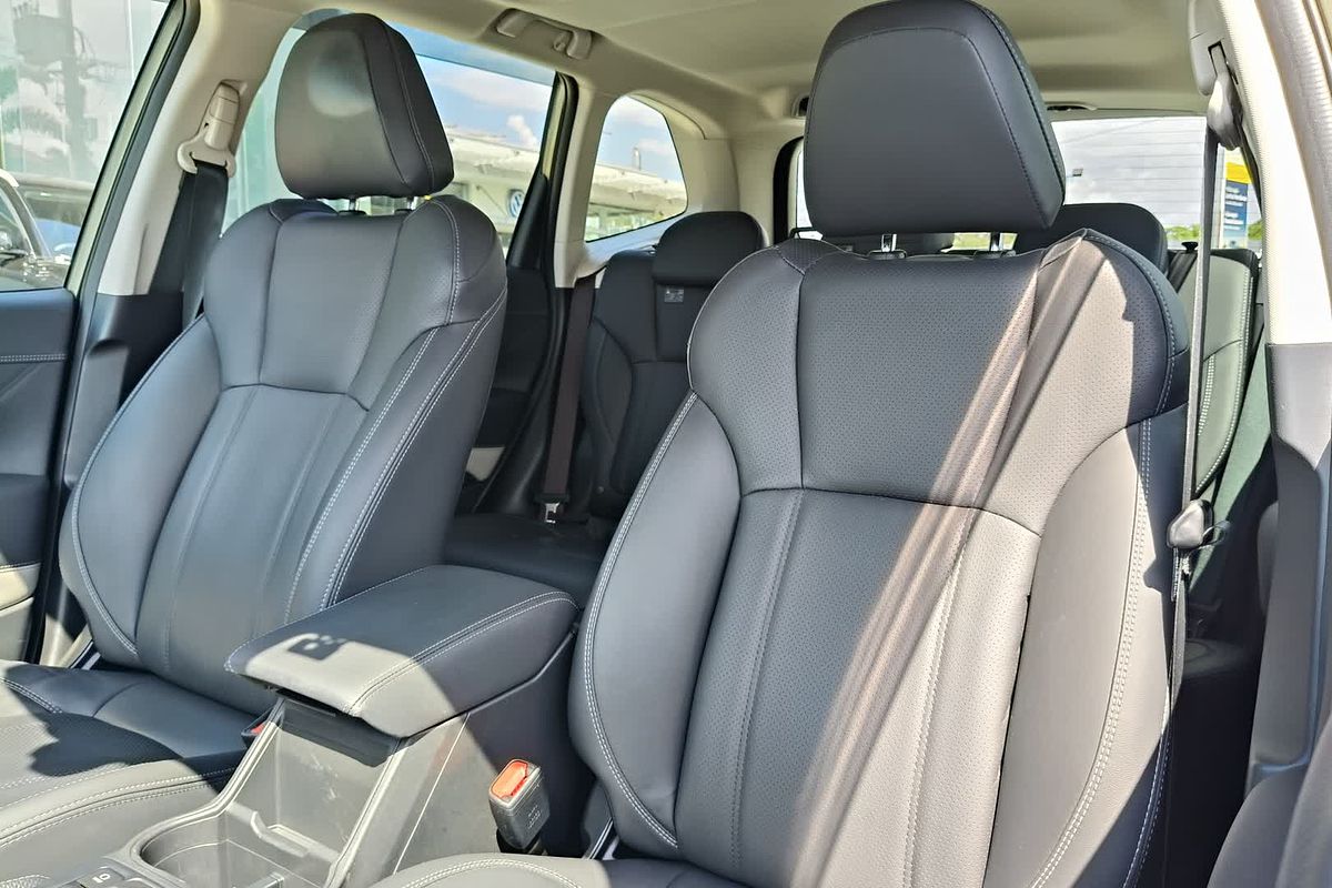 2022 Subaru Forester 2.5i-S S5