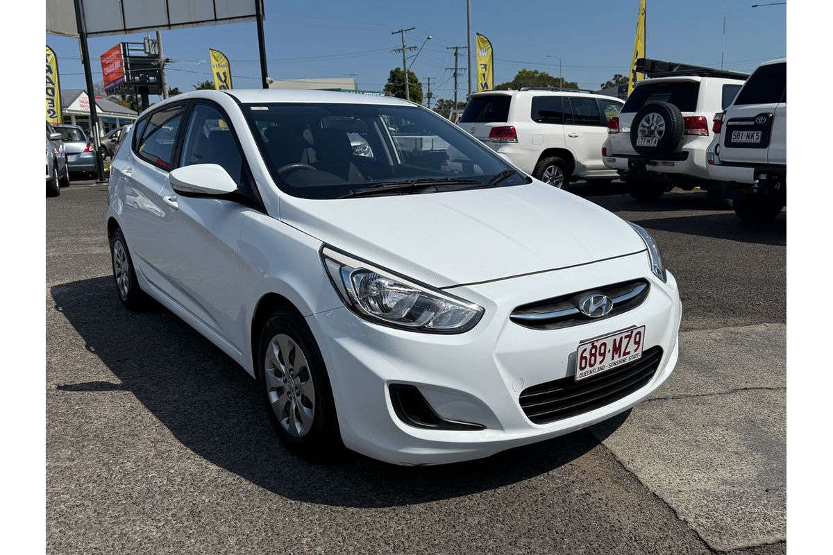 2017 Hyundai Accent Active RB4