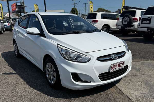 2017 Hyundai Accent Active RB4