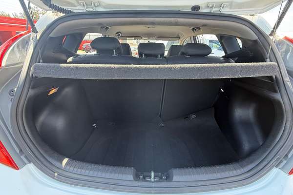 2017 Hyundai Accent Active RB4