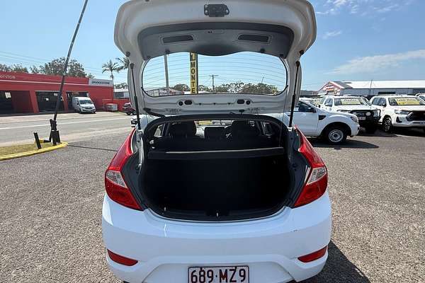 2017 Hyundai Accent Active RB4
