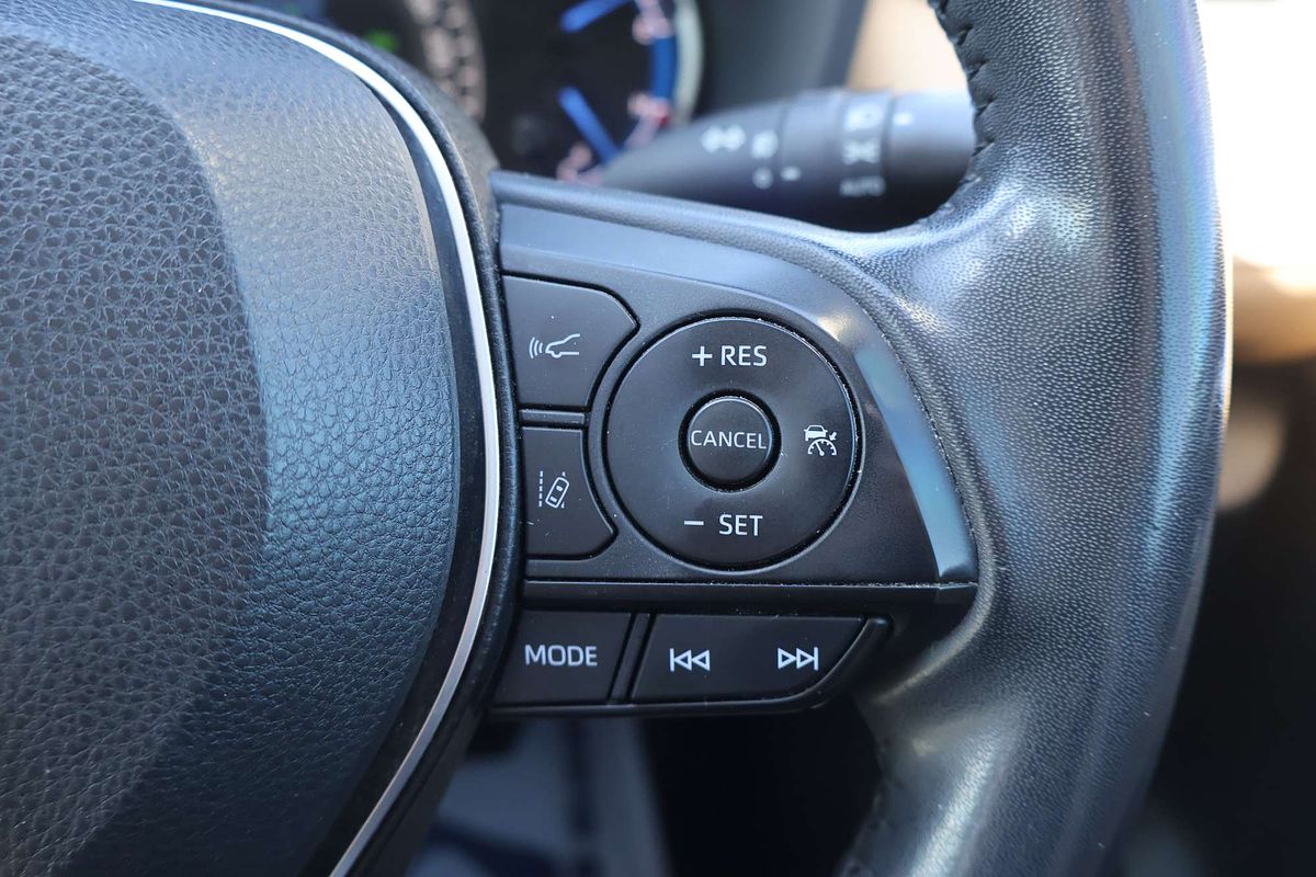 2021 Toyota RAV4 CRUISER (AWD) HYBRID AXAH54R
