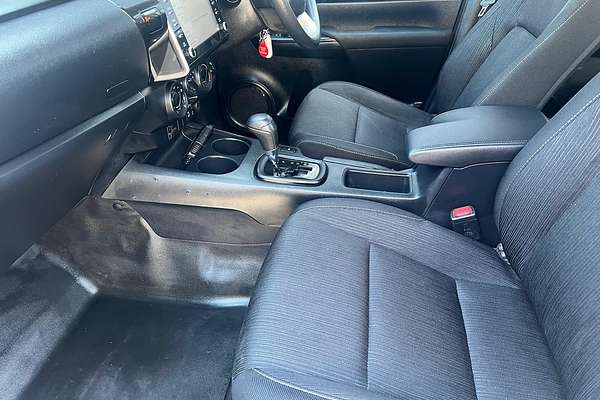2022 Toyota Hilux SR GUN126R 4X4