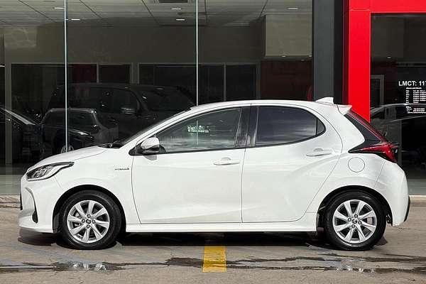 2022 Toyota Yaris SX Hybrid MXPH10R