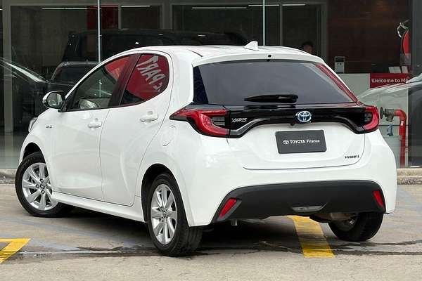 2022 Toyota Yaris SX Hybrid MXPH10R