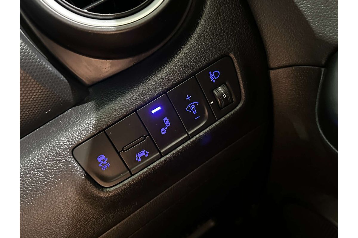 2020 Hyundai Kona Elite OS.3