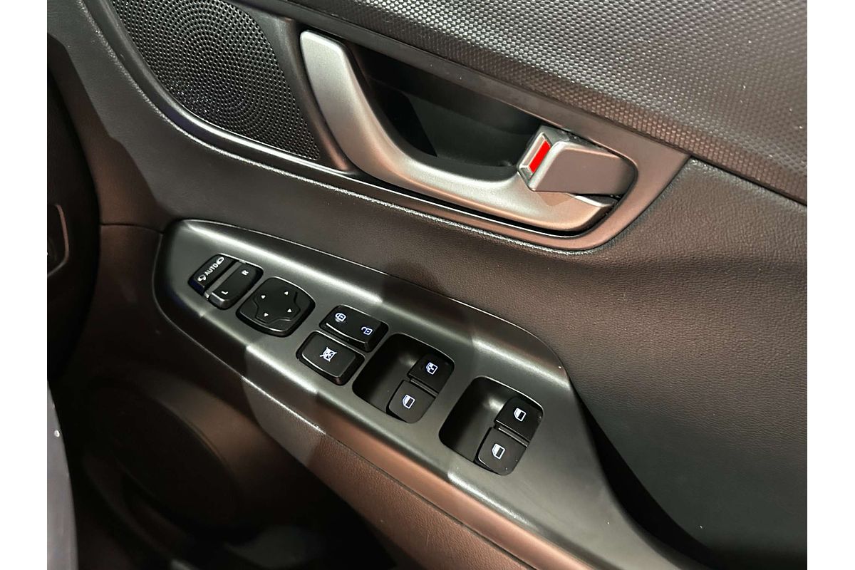 2020 Hyundai Kona Elite OS.3