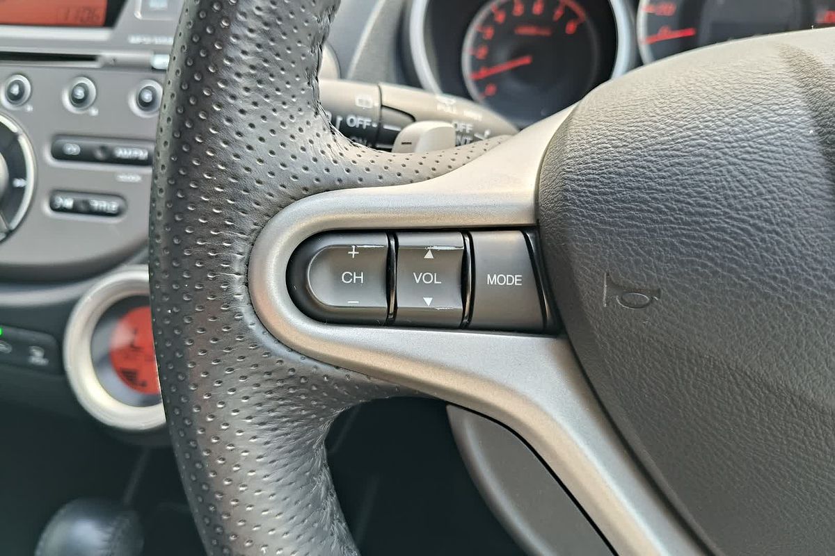 2013 Honda Jazz Vibe-S GE