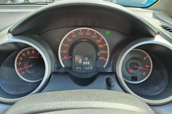 2013 Honda Jazz Vibe-S GE