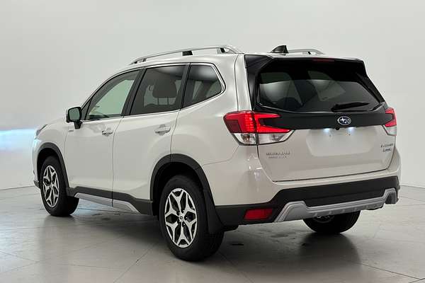 2025 Subaru Forester Hybrid L S5