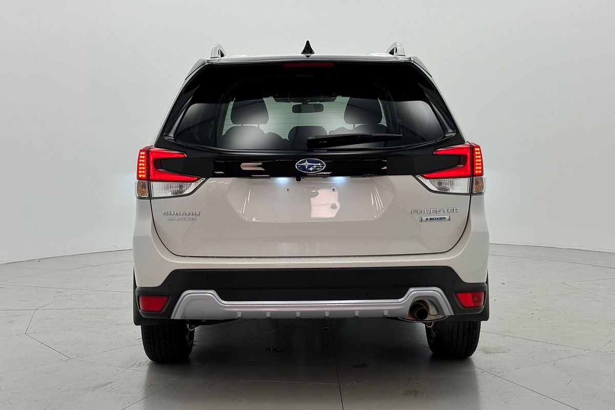 2025 Subaru Forester Hybrid L S5