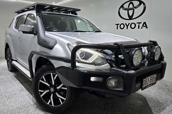 2020 Isuzu MU-X LS-T