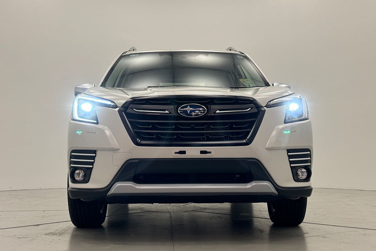 2025 Subaru Forester Hybrid L S5