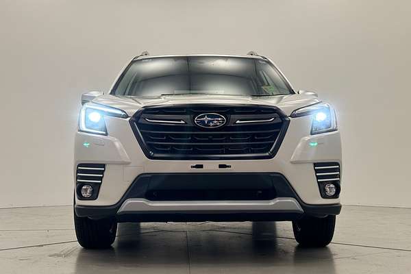 2025 Subaru Forester Hybrid L S5