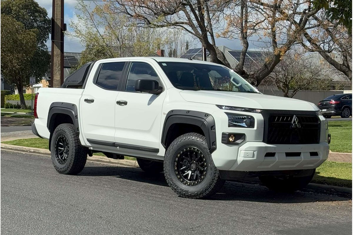 2024 Mitsubishi Triton GLX-R MV 4X4