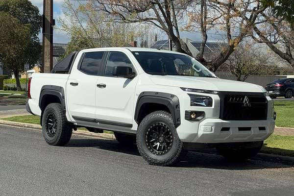 2024 Mitsubishi Triton GLX-R MV 4X4