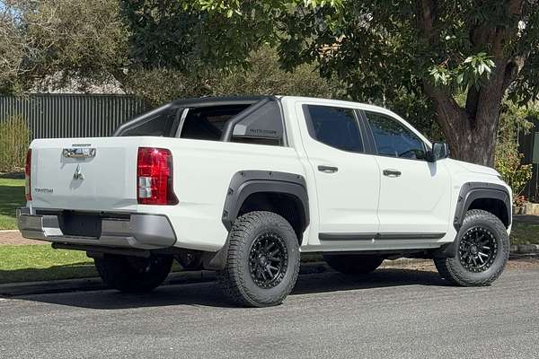 2024 Mitsubishi Triton GLX-R MV 4X4