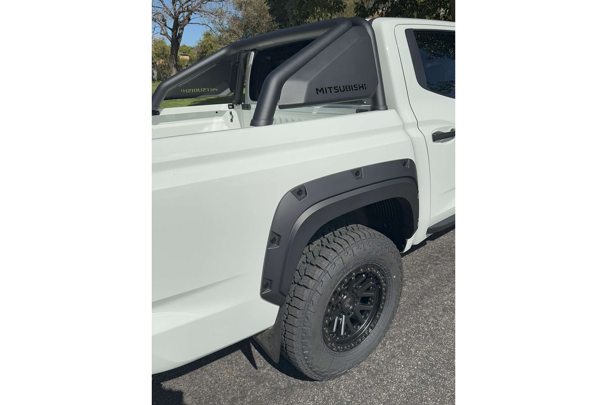 2024 Mitsubishi Triton GLX-R MV 4X4