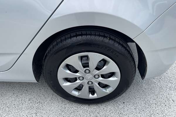 2017 Hyundai Accent Sport RB5