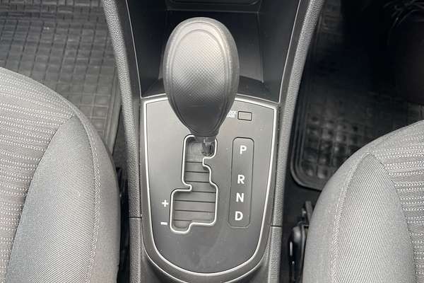 2017 Hyundai Accent Sport RB5
