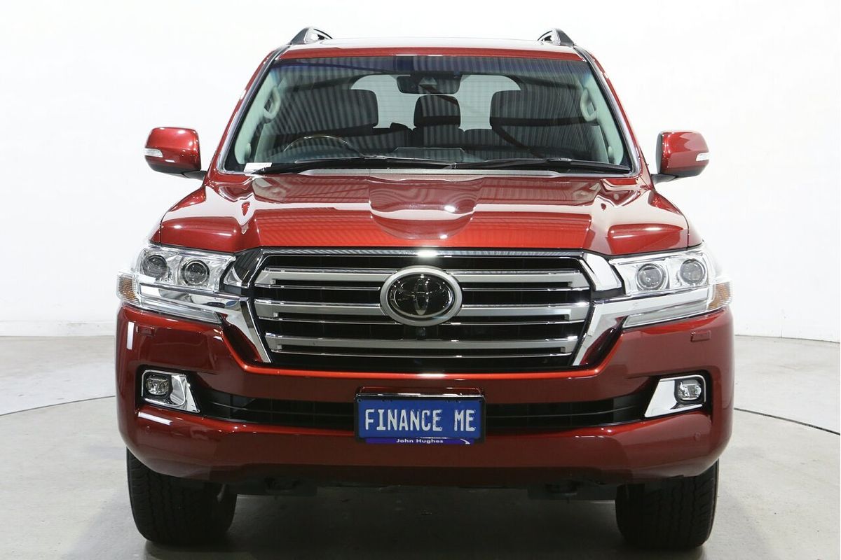 2020 Toyota Landcruiser Sahara VDJ200R