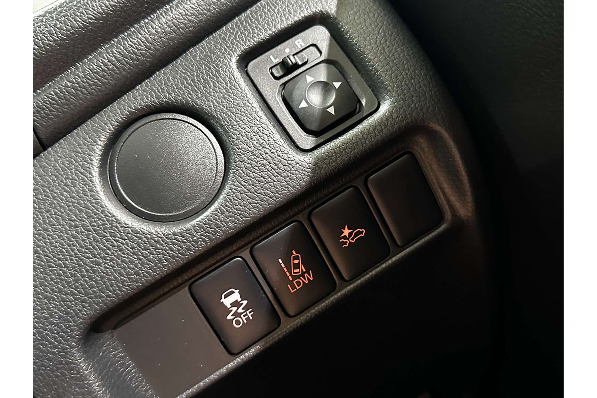 2021 Mitsubishi Triton GLX-R MR 4X4