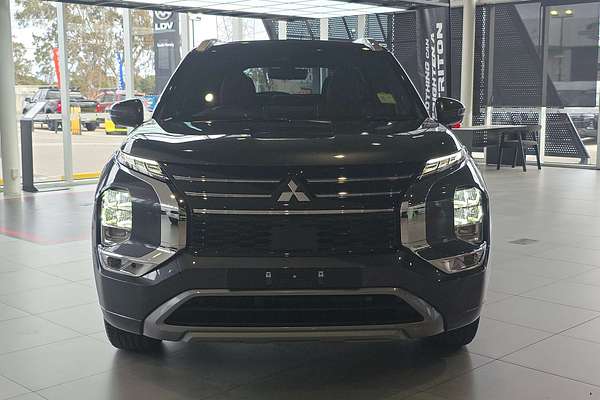 2025 Mitsubishi Outlander Exceed Tourer ZM