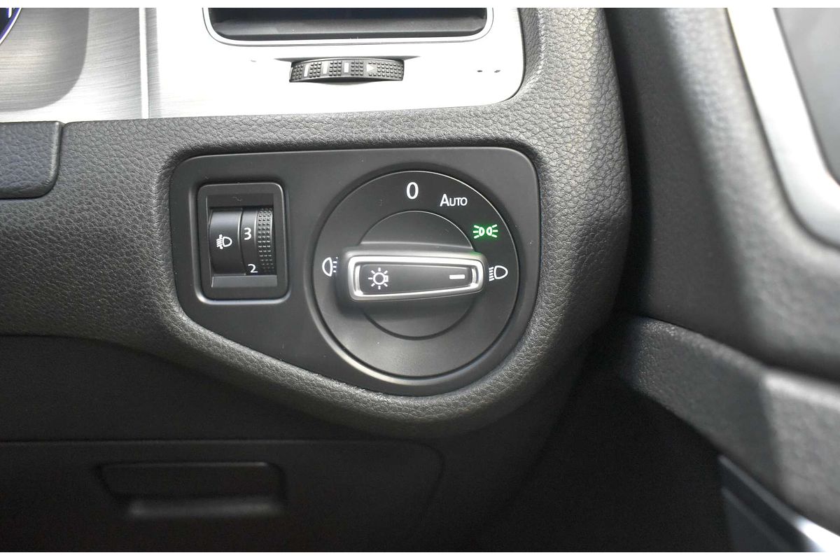 2014 Volkswagen Golf 90TSI Comfortline 7