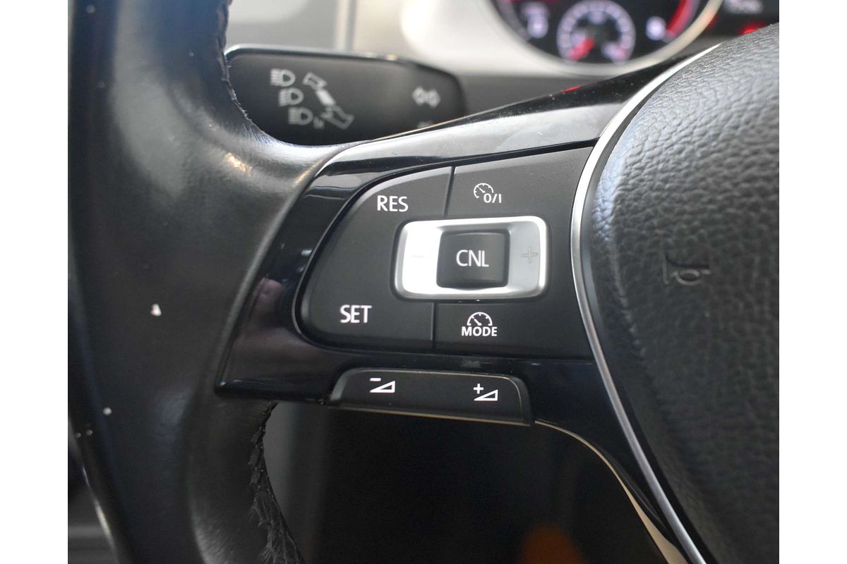 2014 Volkswagen Golf 90TSI Comfortline 7