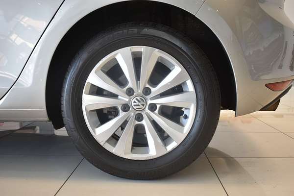 2014 Volkswagen Golf 90TSI Comfortline 7