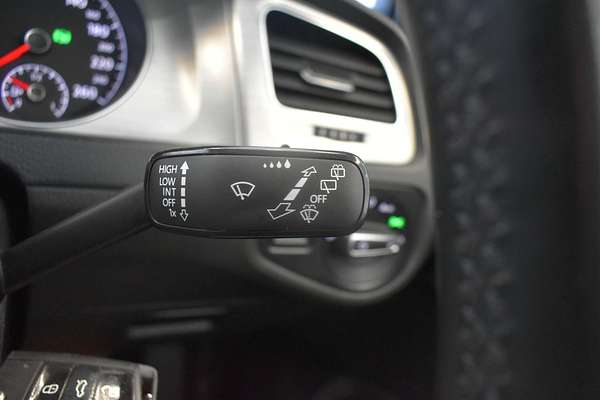 2014 Volkswagen Golf 90TSI Comfortline 7