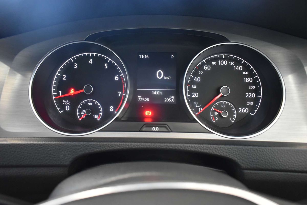 2014 Volkswagen Golf 90TSI Comfortline 7