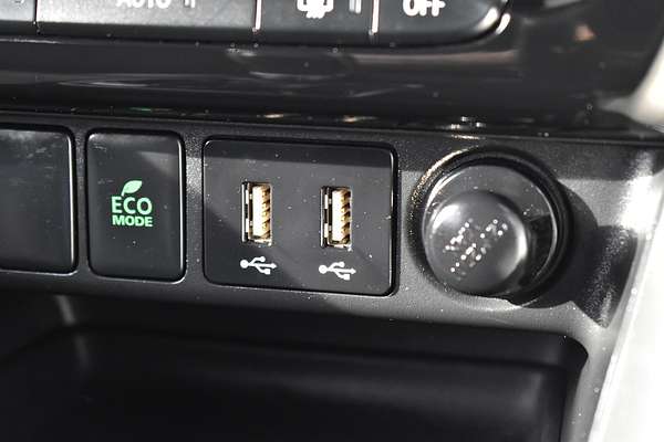 2024 Mitsubishi Eclipse Cross ES YB