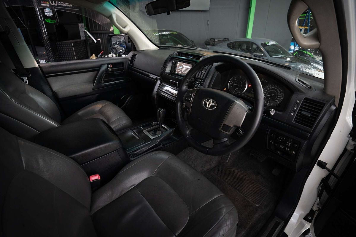 2010 Toyota Landcruiser 60th Anniversary VDJ200R
