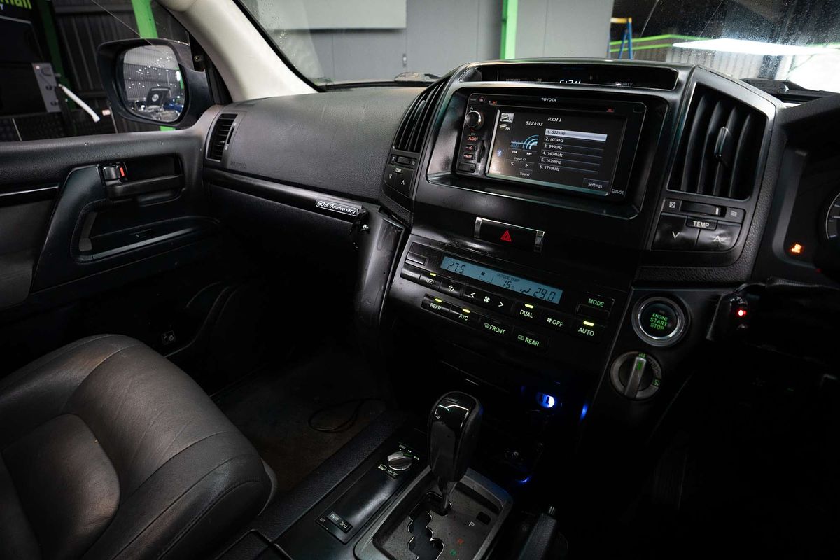 2010 Toyota Landcruiser 60th Anniversary VDJ200R