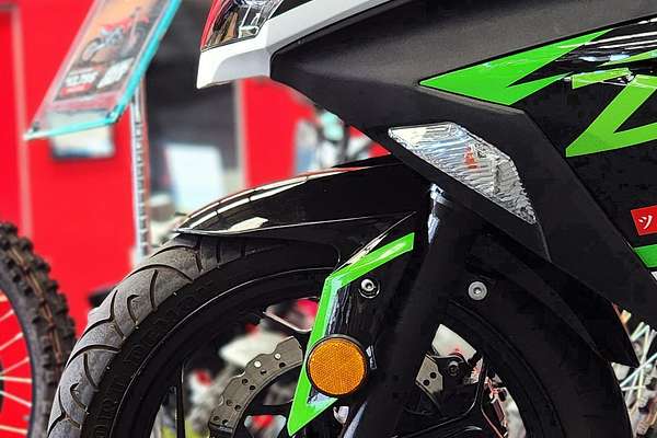 2016 Kawasaki EX 300A