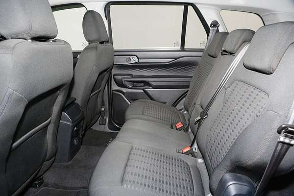 2024 Ford Everest Ambiente 2.0L